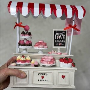 Dessert Stand Decoration